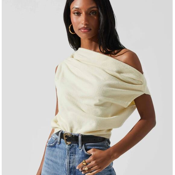 Astr the Label Sweater Womens Large Cream Devin One Shoulder Draped Top - Picture 1 of 10